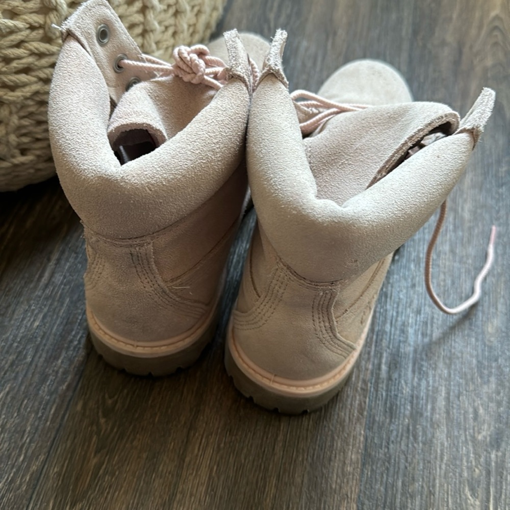 Timberland Blush Boots - Picture 4 of 8